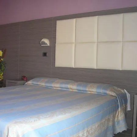 Playa Hotel 3*